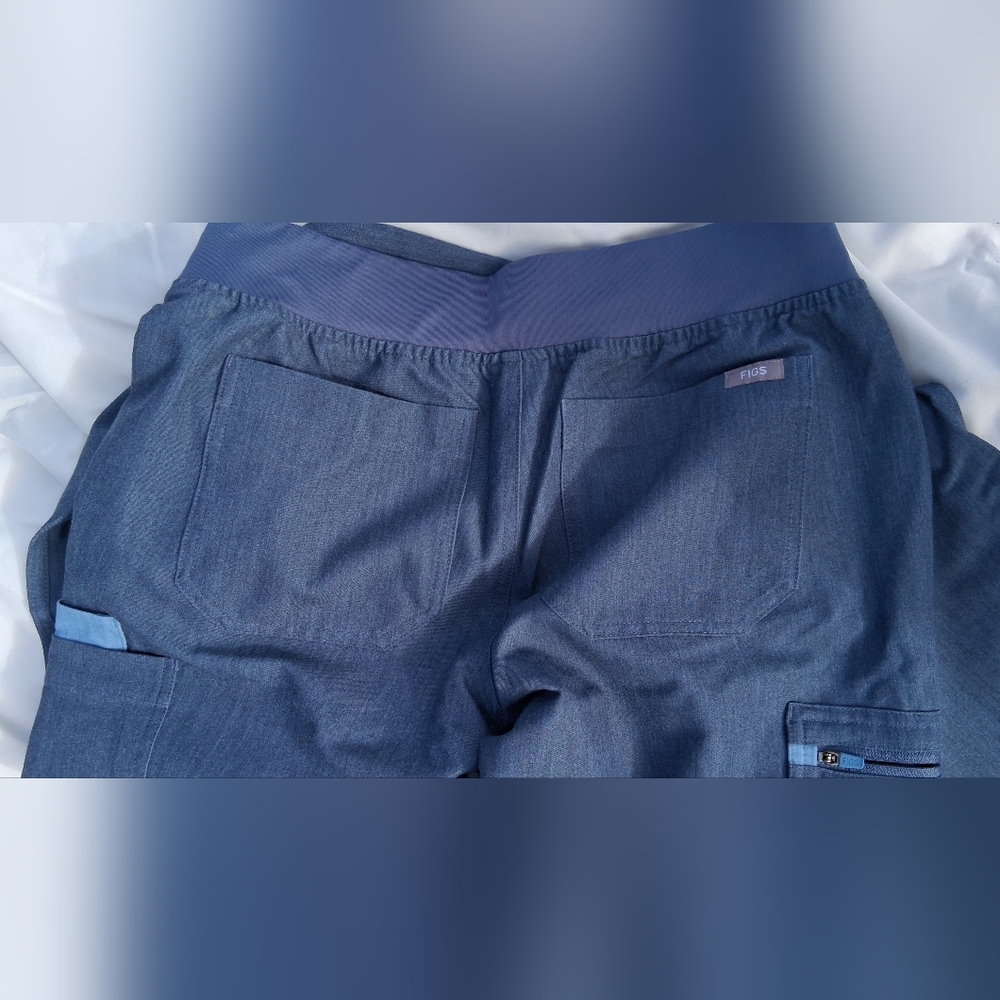 Figs Blue Technical Collection Jacket Set - Picture 9 of 9